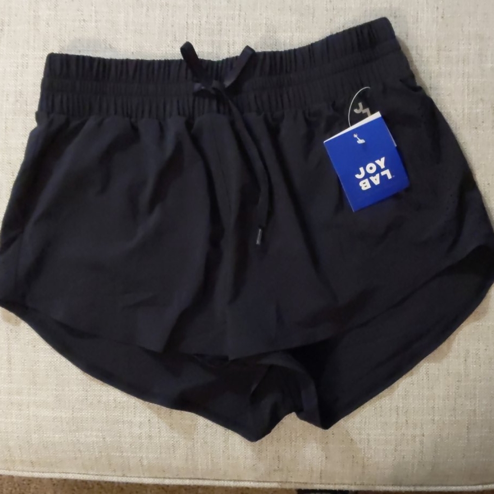Running shorts
